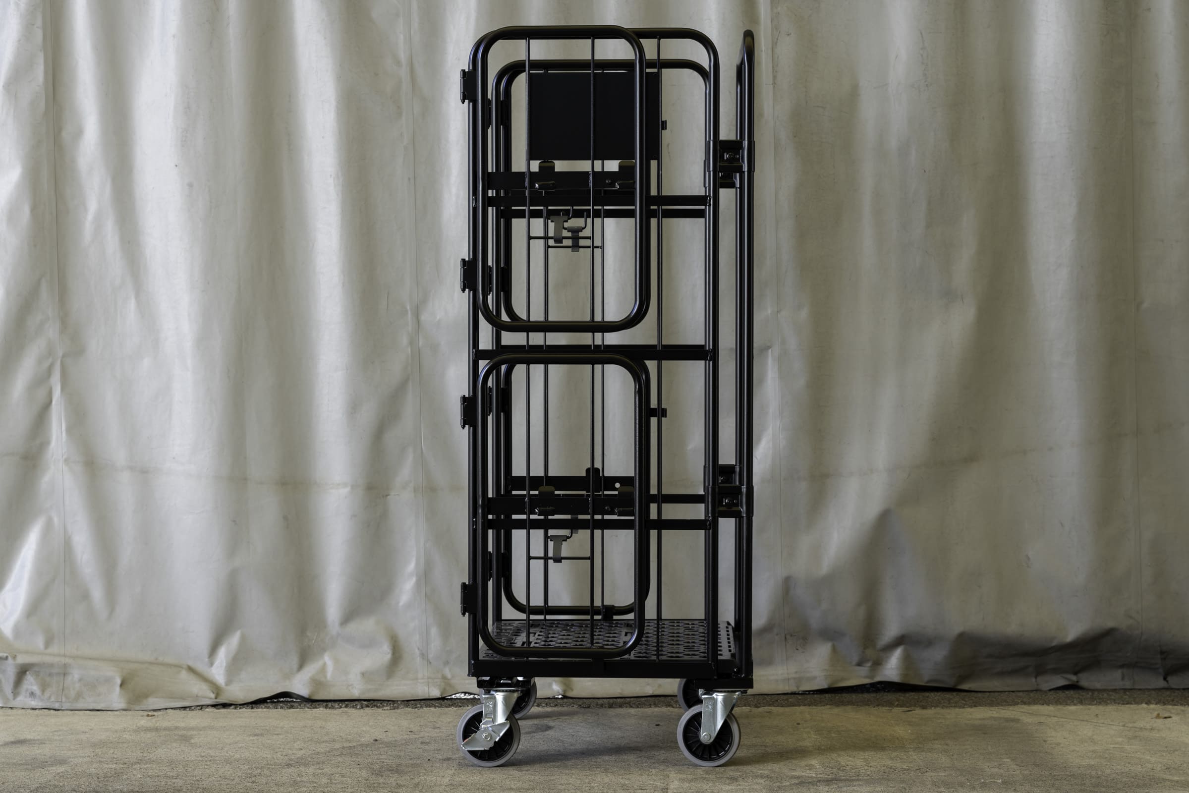 上下観音扉付きカゴ台車 ブラック サムネイル画像09